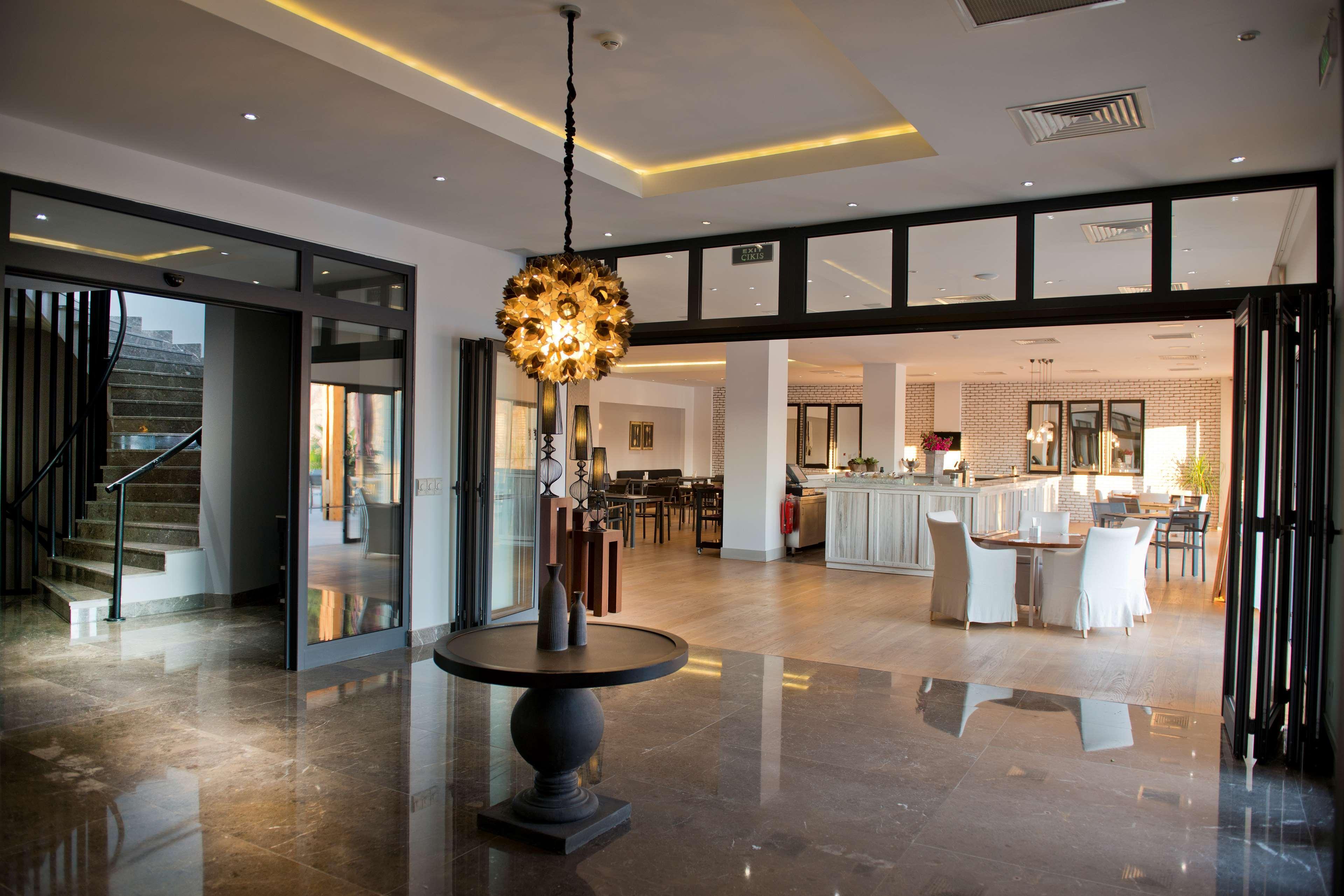 Ramada Resort By Wyndham Bodrum Bitez Exterior foto